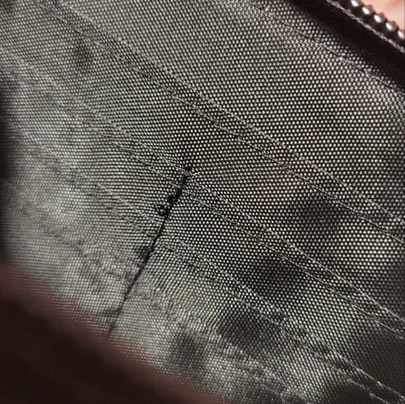 F•R•I•E•N•D•S zip-around wallet - Picture 15 of 16